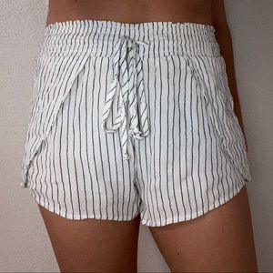 American Eagle dress shorts